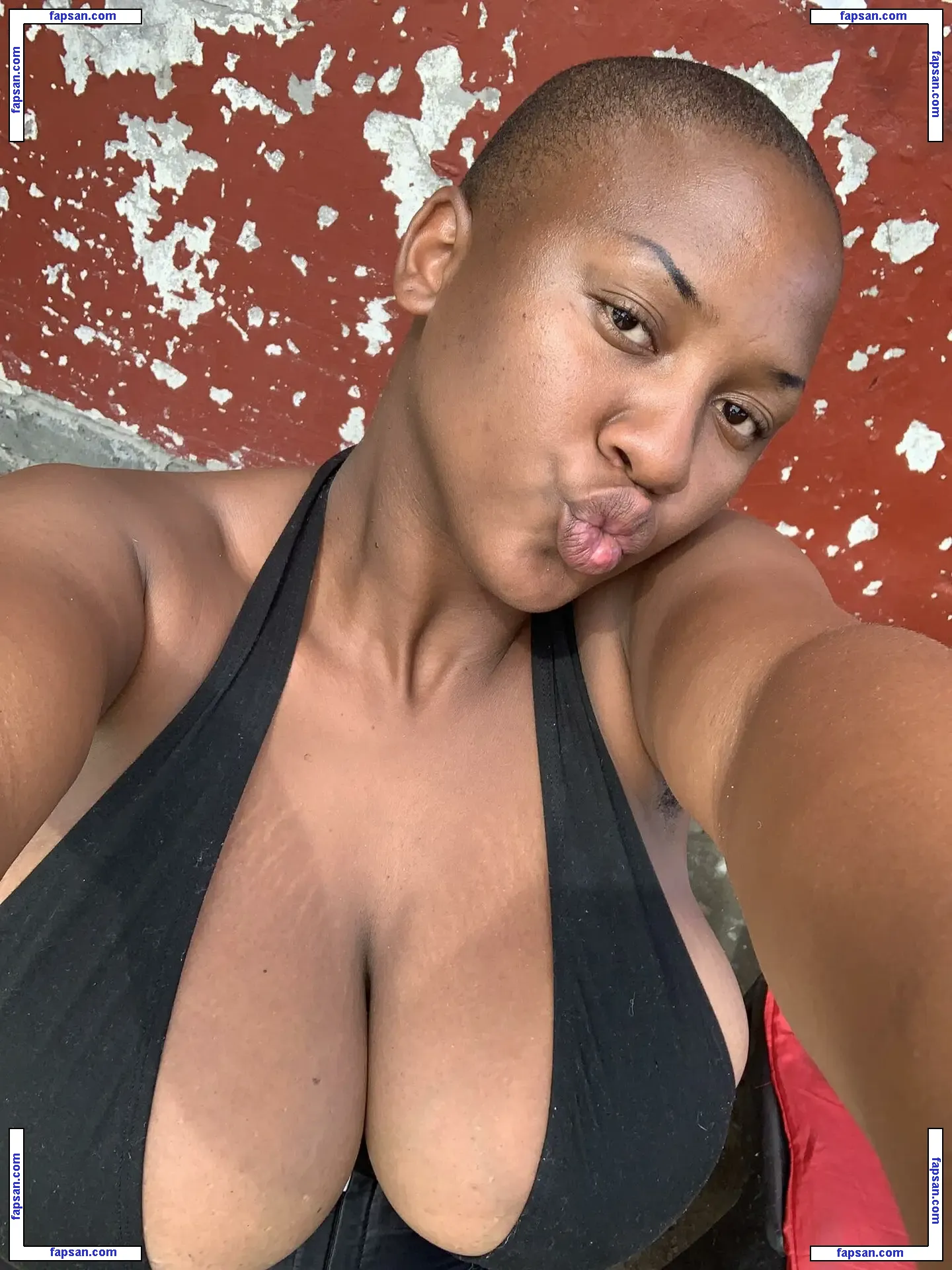 hood_priincess nude photo #0012 from OnlyFans