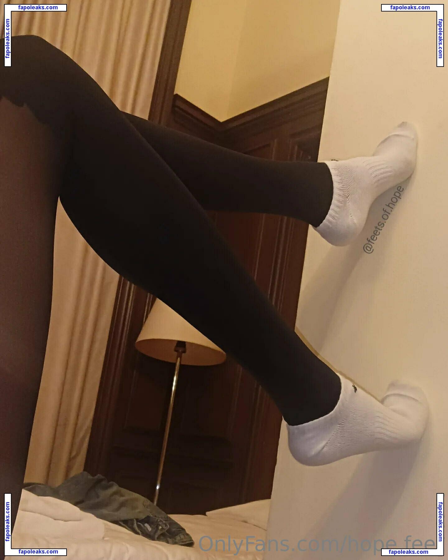 hope.feet / hope_feet_1 nude photo #0035 from OnlyFans