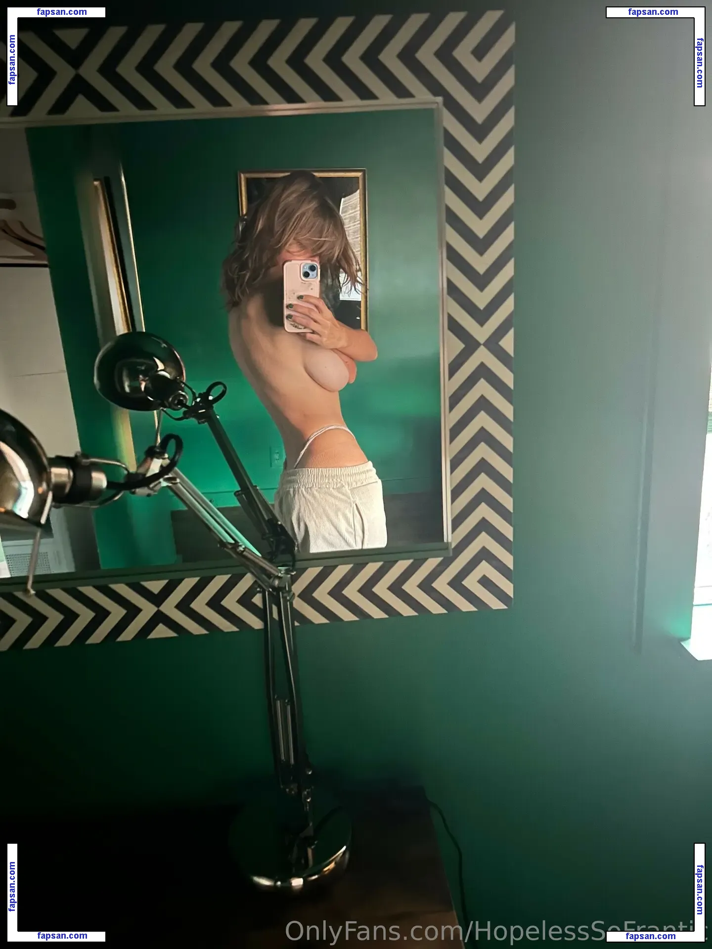 Hopelesssofrantic голая фото #1152 с Онлифанс