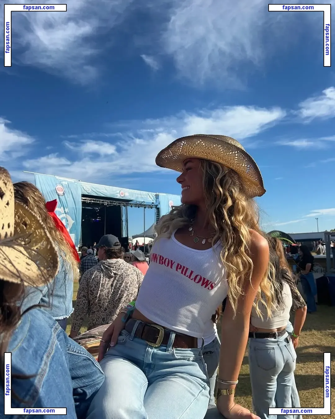 Hopie Schlenker nude photo #0142 from OnlyFans