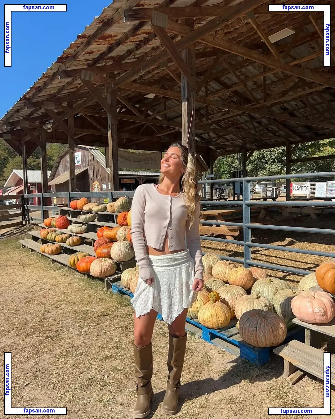 Hopie Schlenker nude photo #0149 from OnlyFans