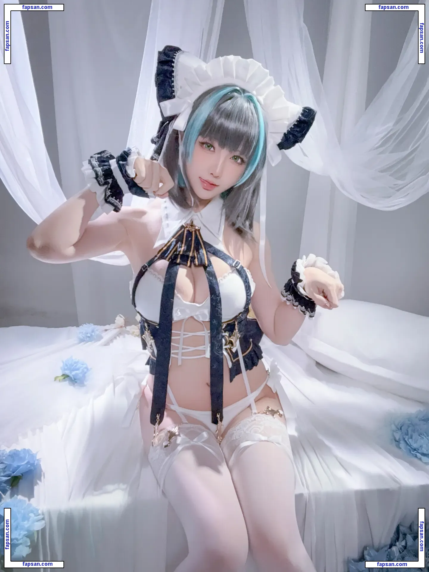 Hoshilily nude photo #0837 from OnlyFans