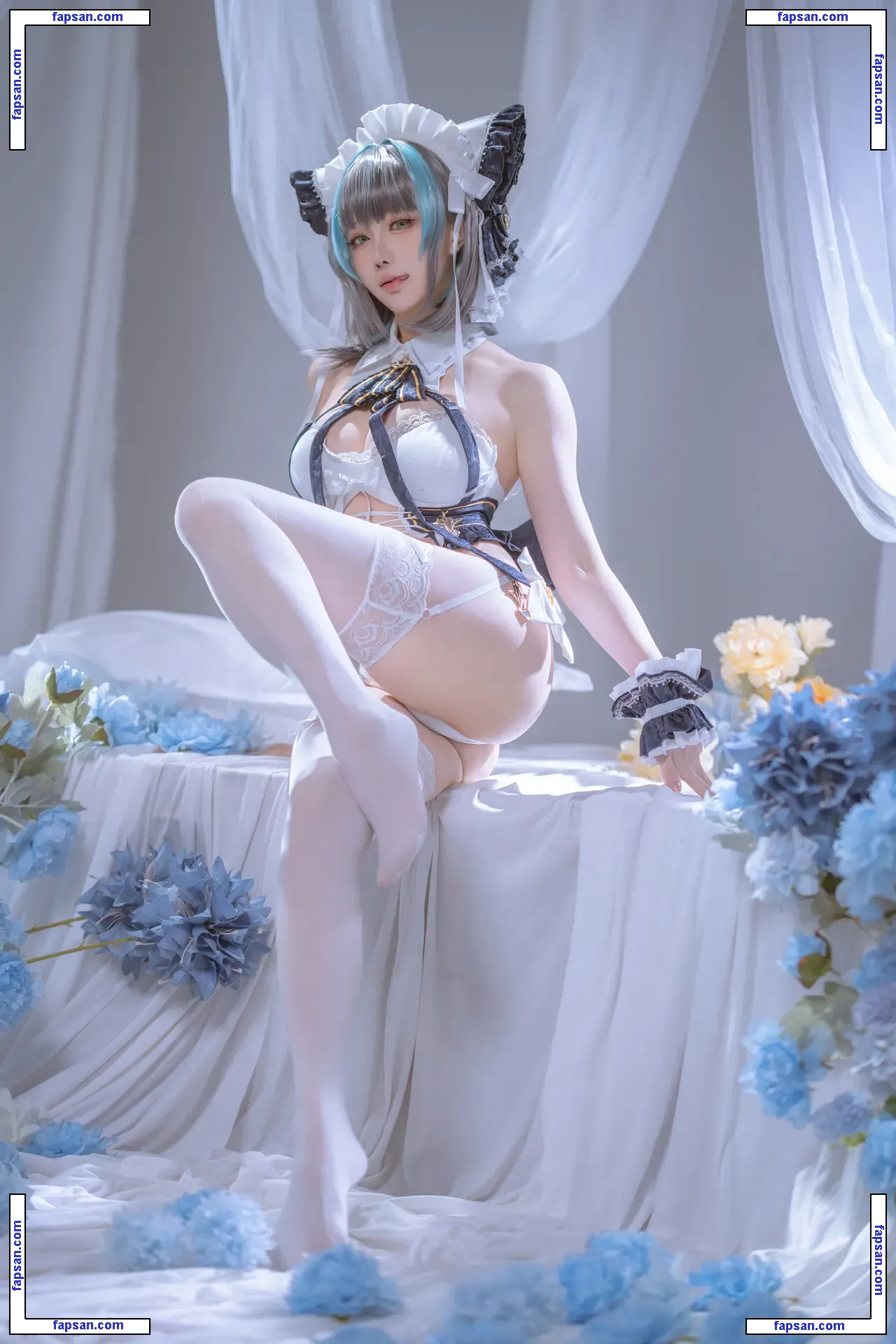 Hoshilily nude photo #0858 from OnlyFans