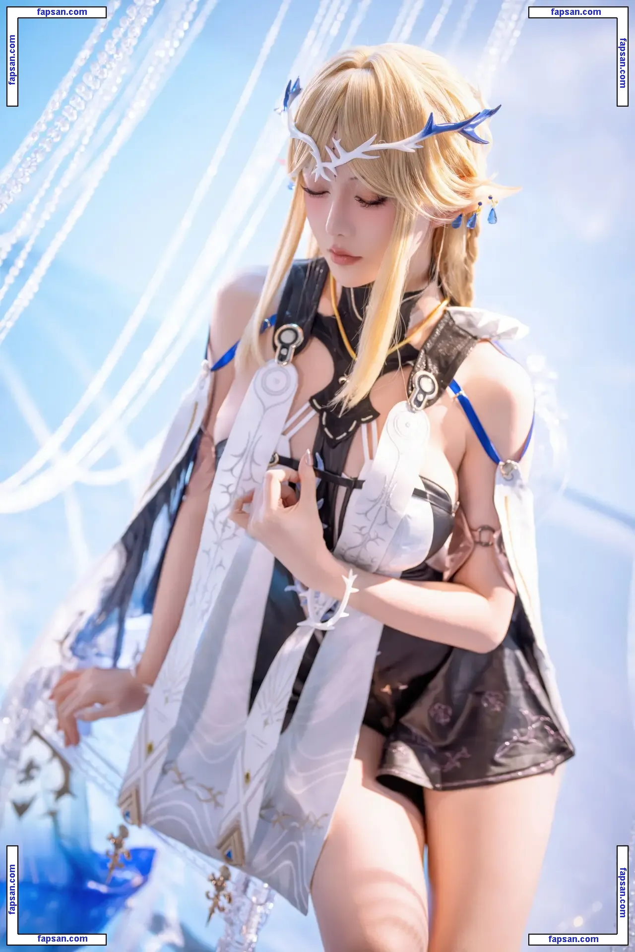 Hoshilily nude photo #0924 from OnlyFans