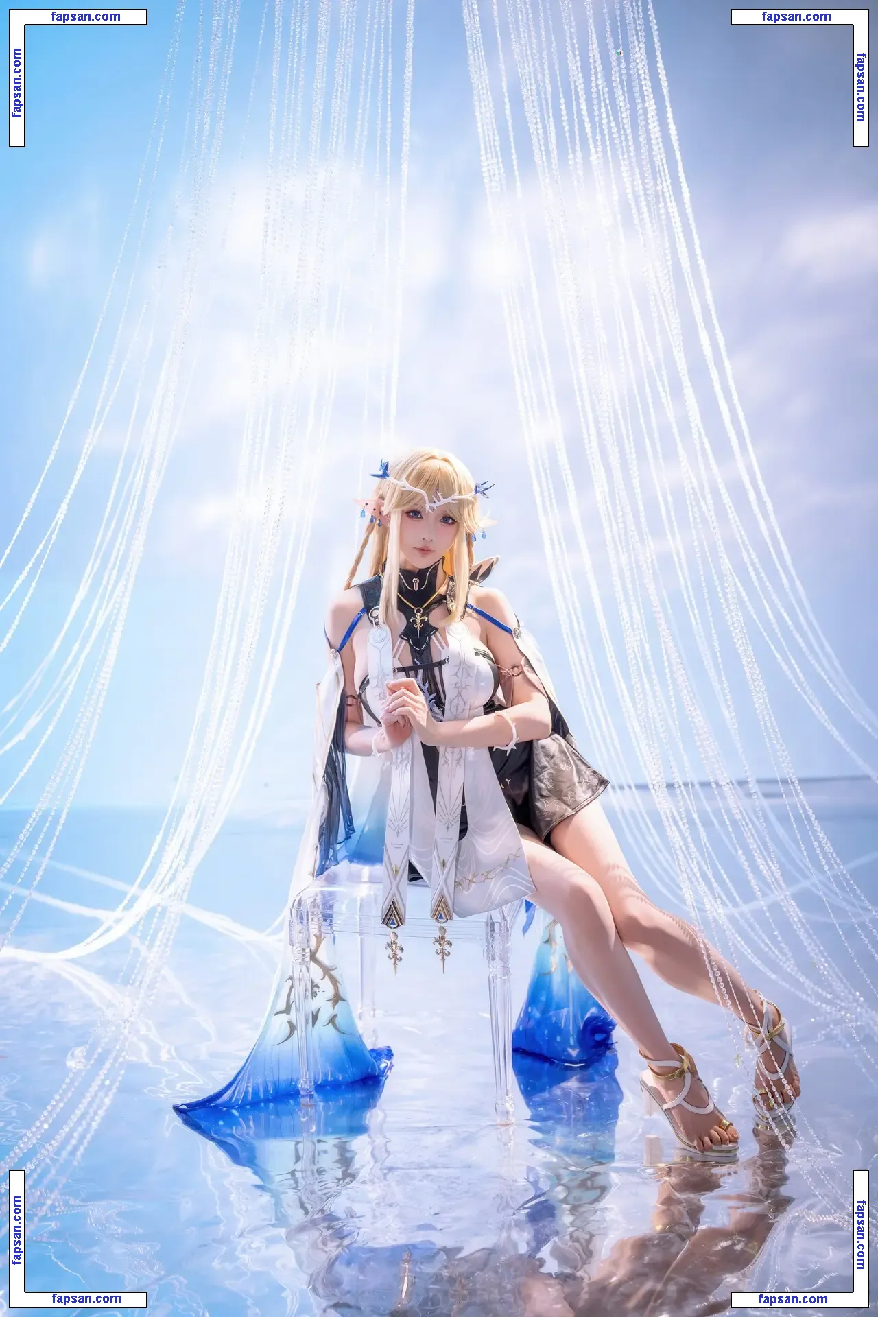 Hoshilily nude photo #0932 from OnlyFans