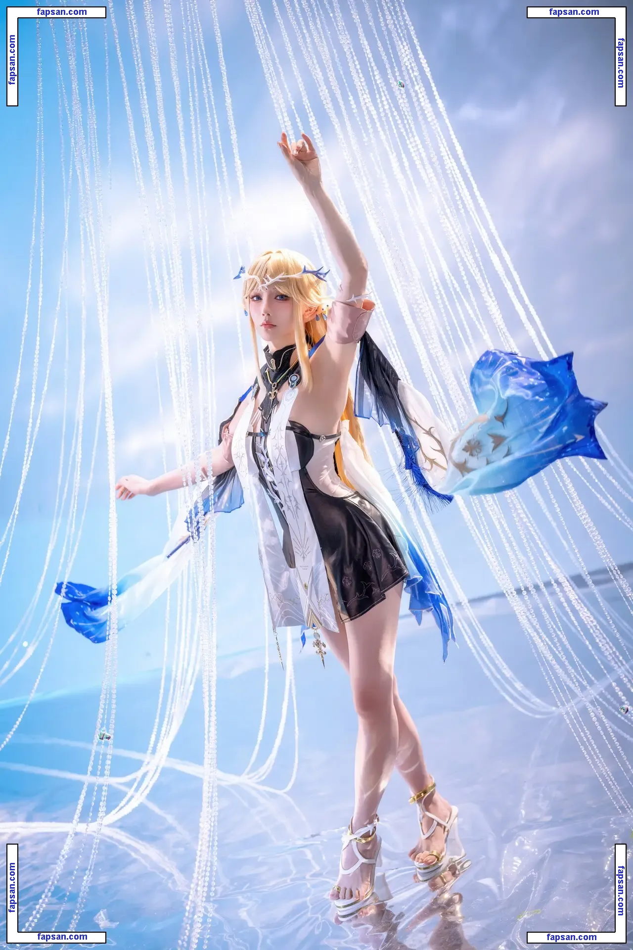 Hoshilily nude photo #0937 from OnlyFans