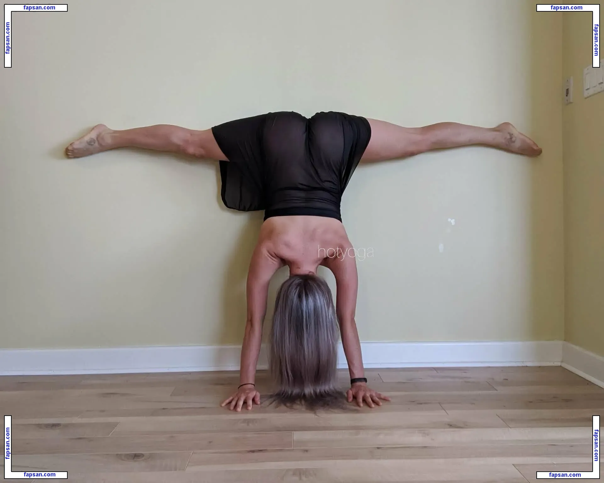 hot-yoga nude photo #0019 from OnlyFans