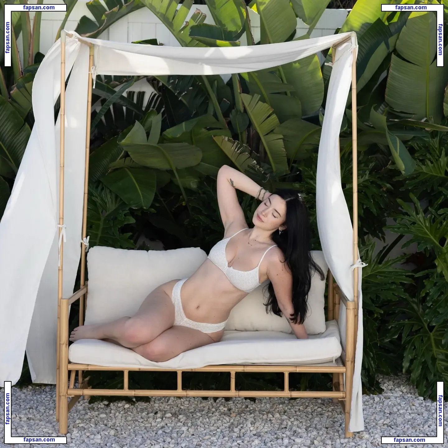 Hotblockchain nude photo #0035 from OnlyFans