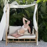 Hotblockchain nude #0035