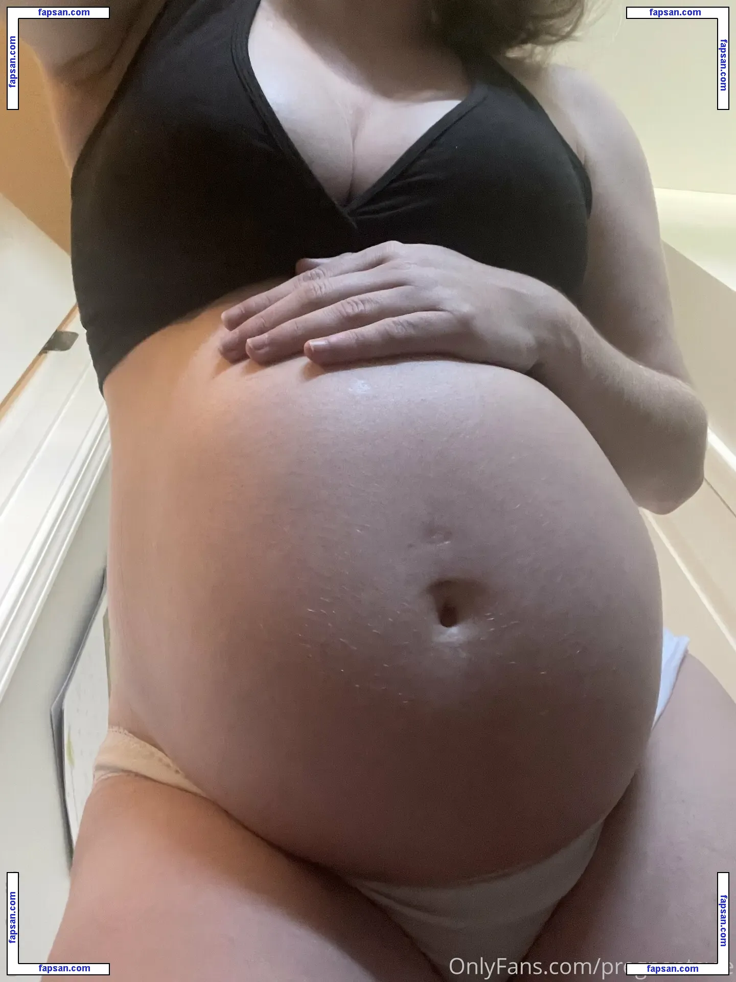 hotmomevie nude photo #0087 from OnlyFans