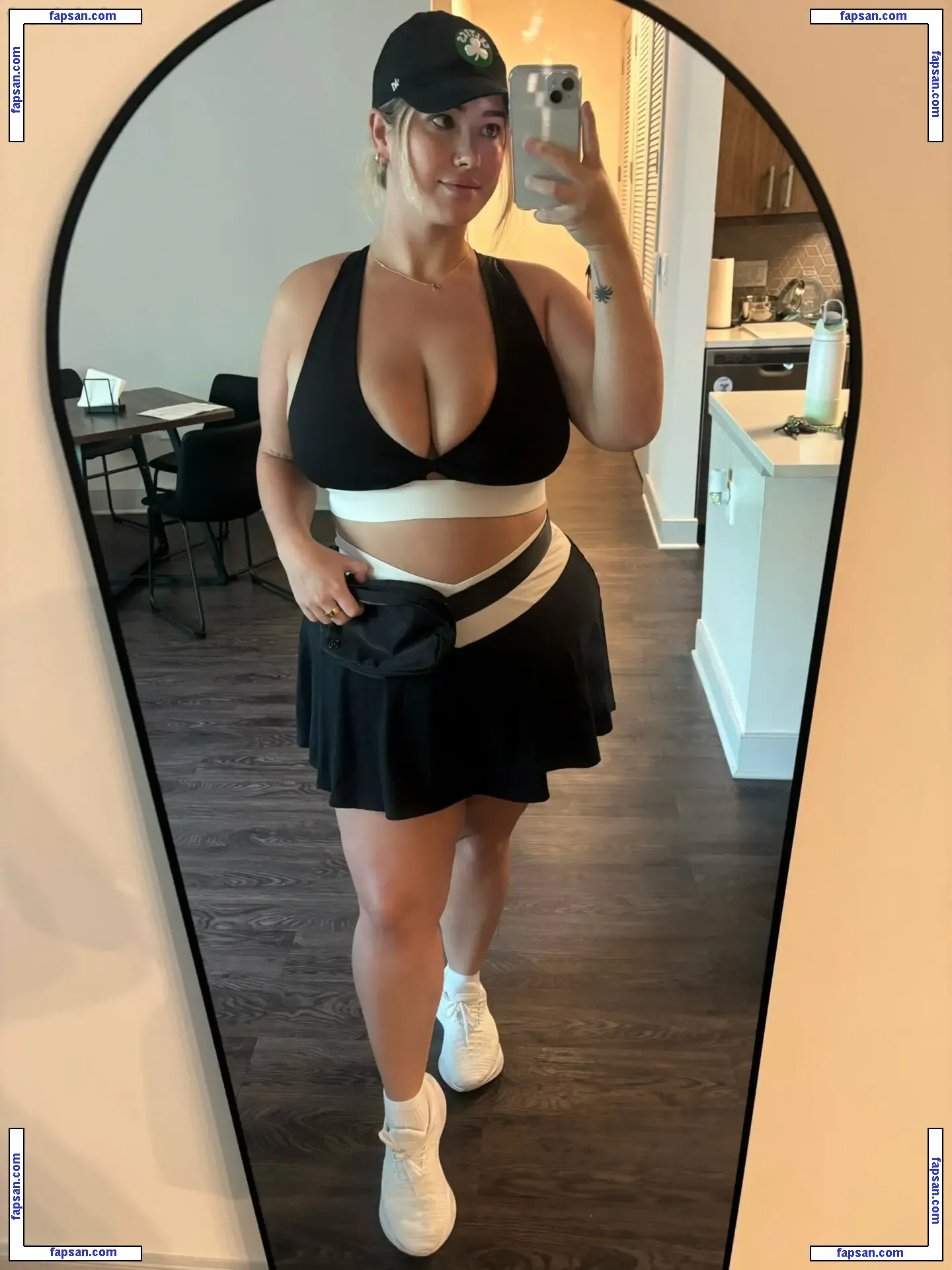HottieRetired nude photo #0031 from OnlyFans