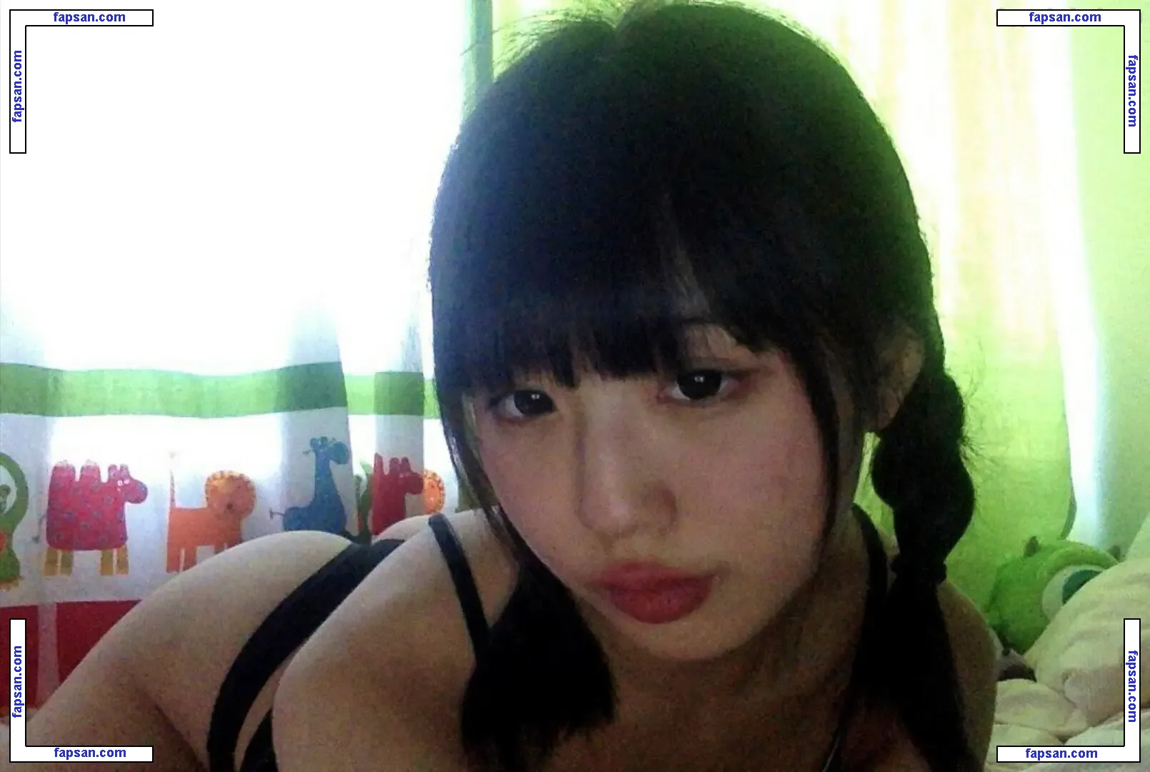 hppocampe nude photo #0013 from OnlyFans
