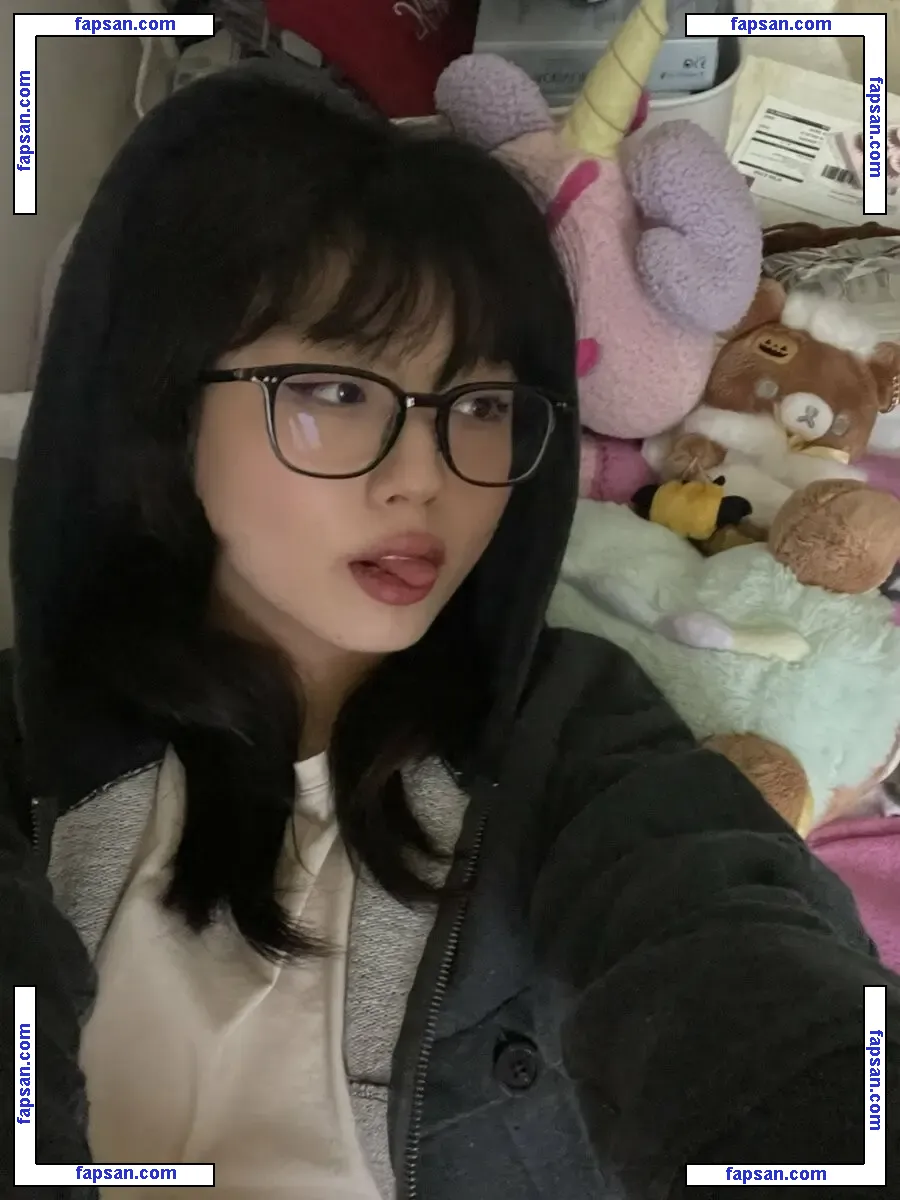 hppocampe nude photo #0022 from OnlyFans