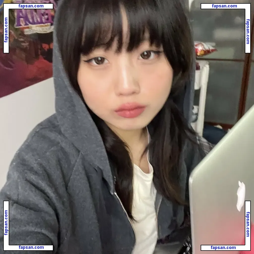 hppocampe nude photo #0039 from OnlyFans