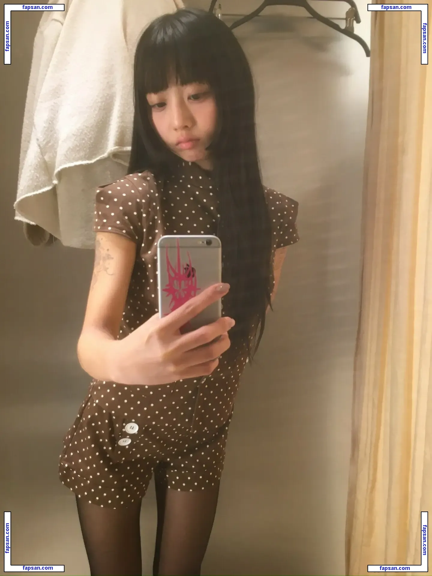 hppocampe nude photo #0045 from OnlyFans