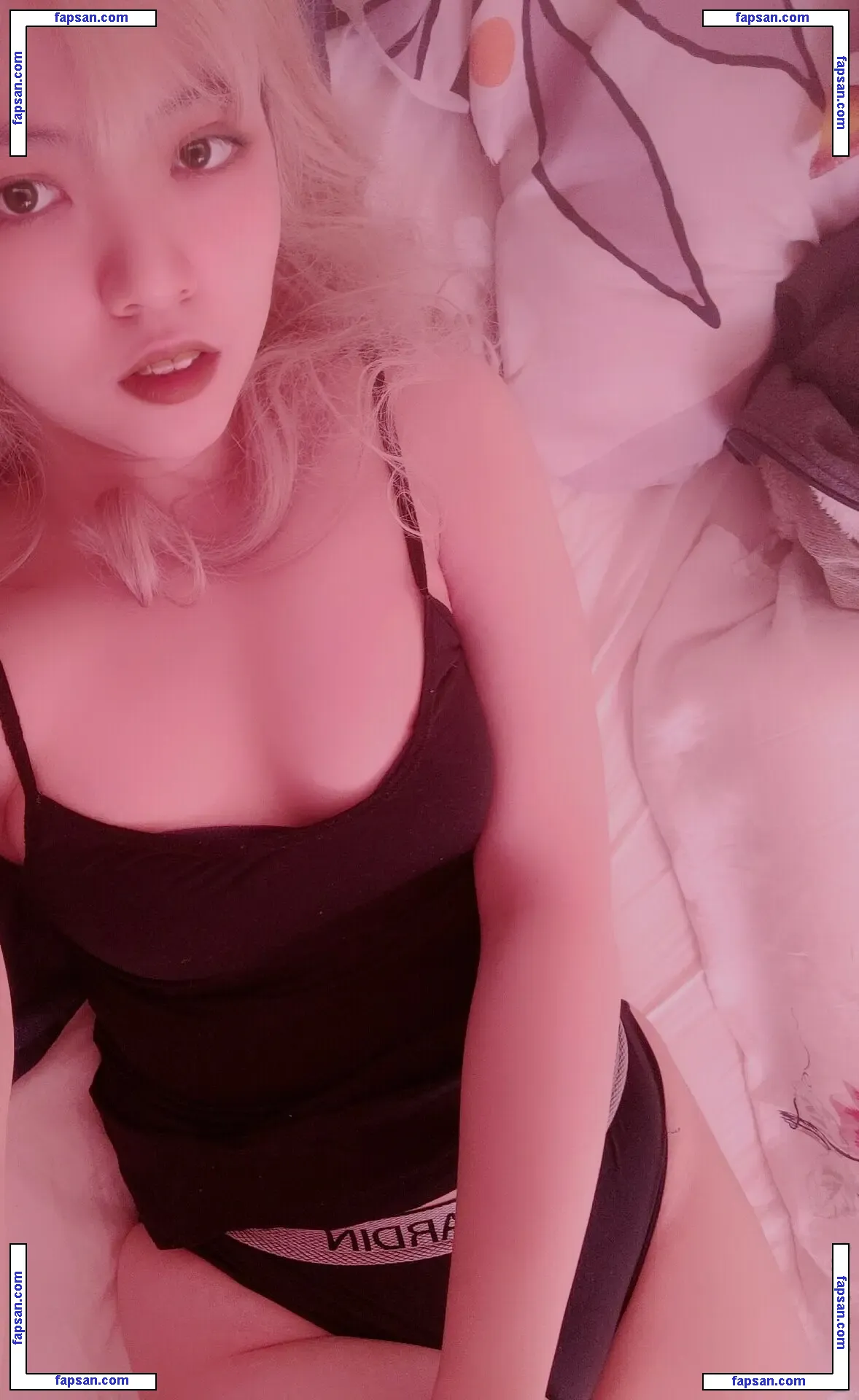 HTeamficial nude photo #0017 from OnlyFans