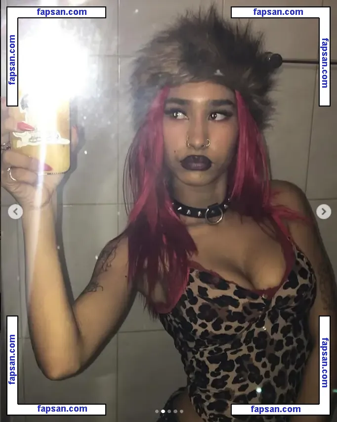 Httvitoria голая фото #0001 с Онлифанс