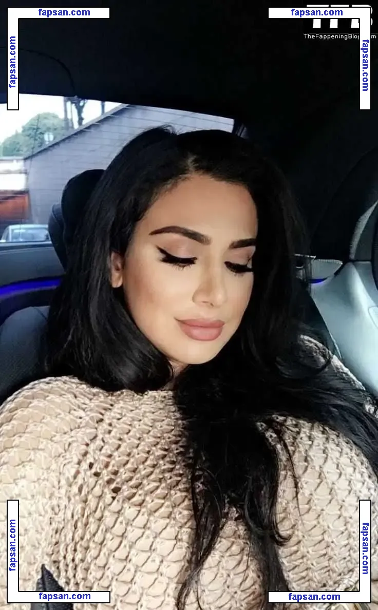 Huda Kattan nude photo #0011 from OnlyFans