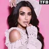 Huda Kattan голая #0040