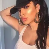 Huda Kattan nude #0050