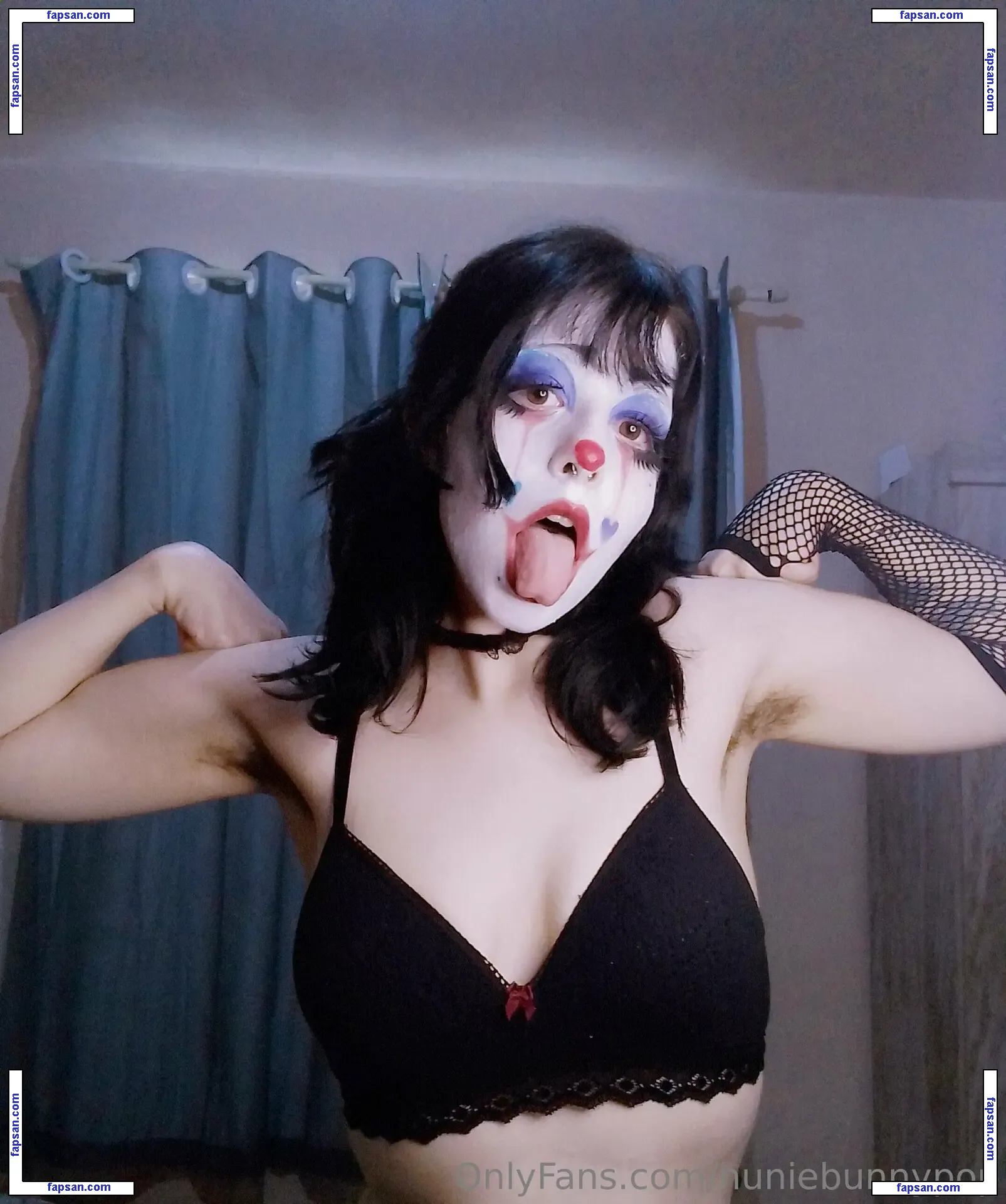 huniebunnypop голая фото #0001 с Онлифанс