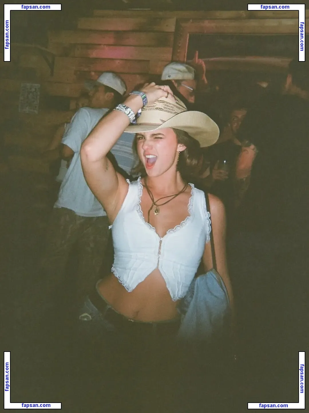 Hunter Deno nude photo #0040 from OnlyFans