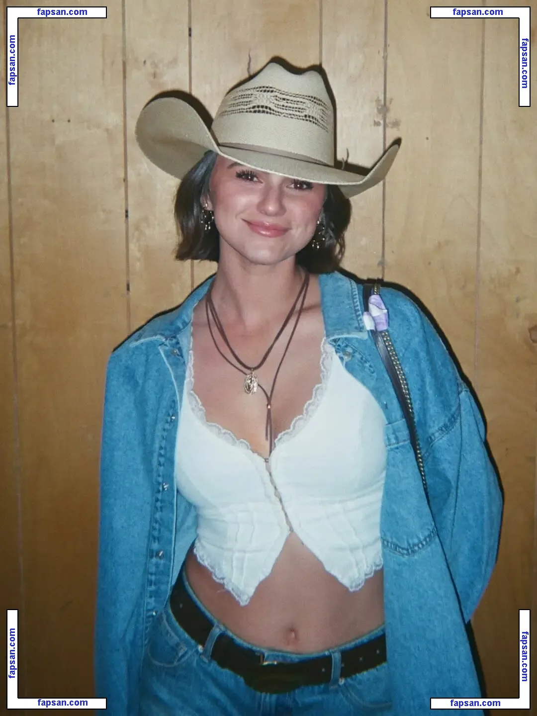 Hunter Deno nude photo #0043 from OnlyFans