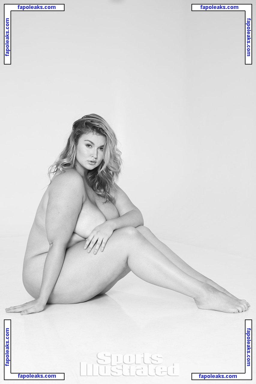 Hunter McGrady голая фото #0014 с Онлифанс