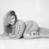 Hunter McGrady голая #0015