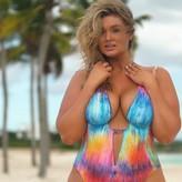 Hunter McGrady голая #0054