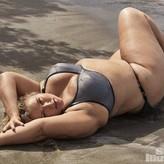 Hunter McGrady голая #0121