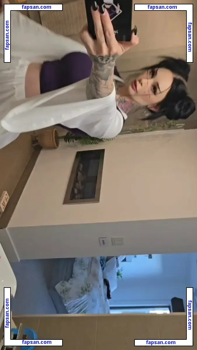 hyliafaw голая фото #0003 с Онлифанс