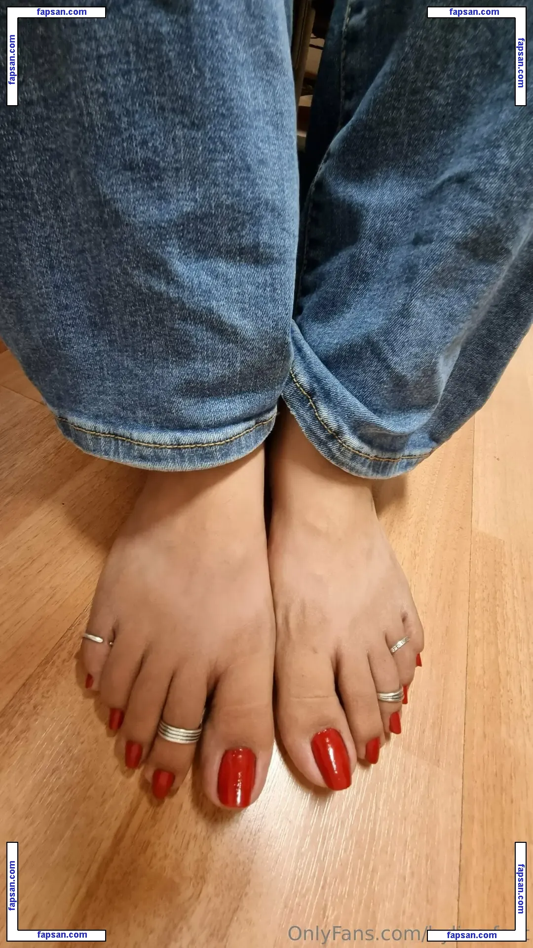 hylian.feet nude photo #0016 from OnlyFans