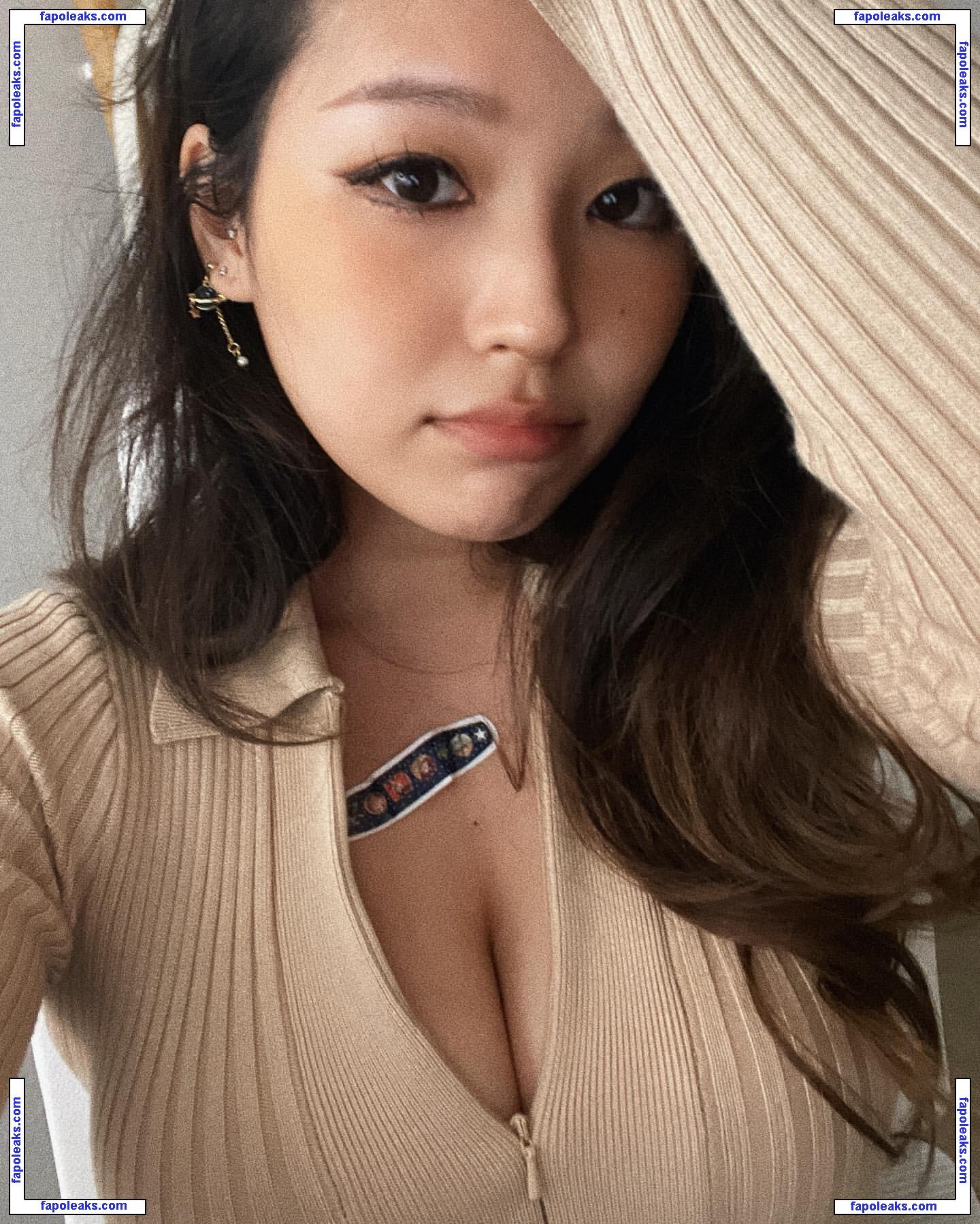 Hyoon / aikuros nude photo #0012 from OnlyFans