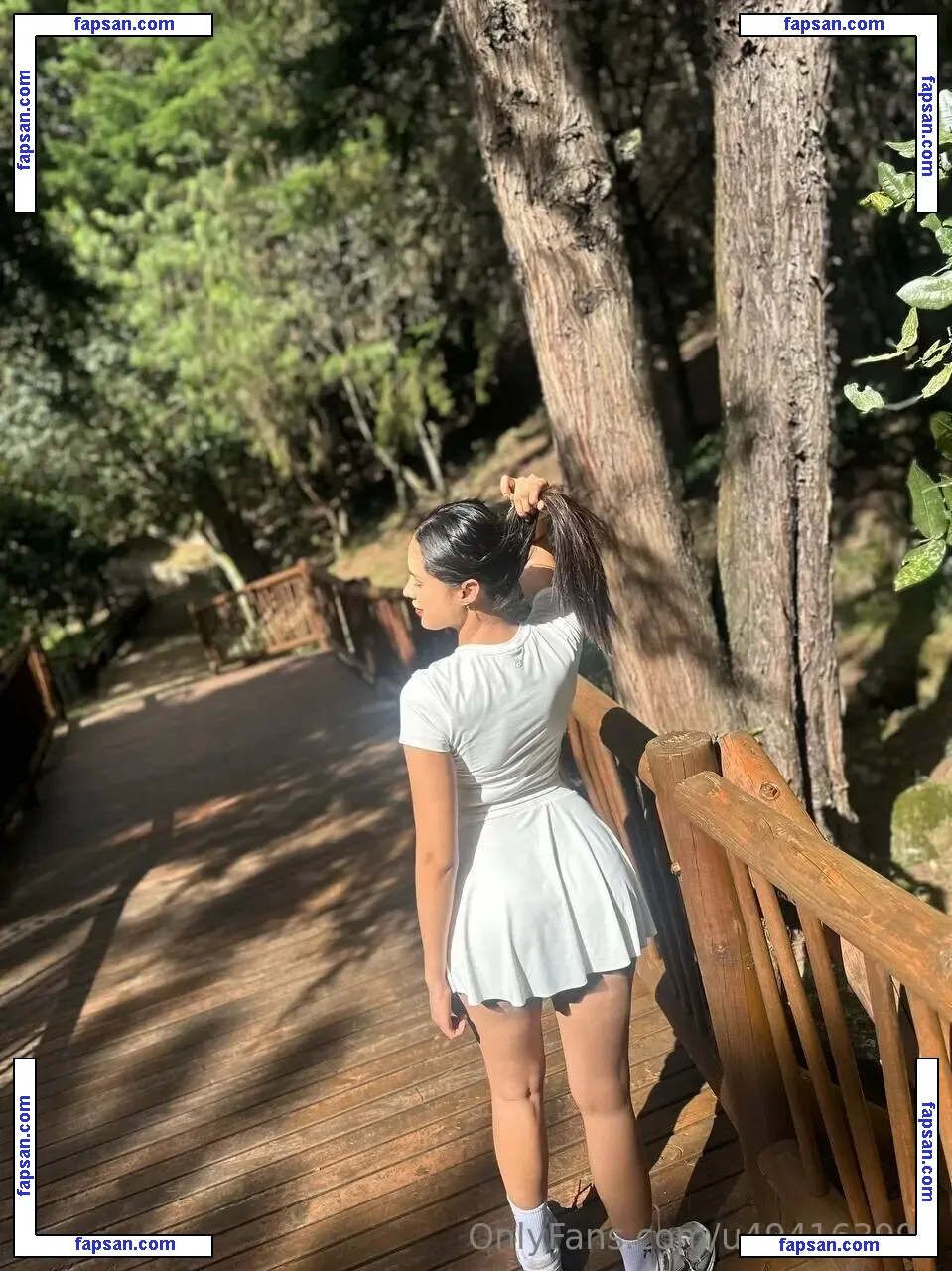 i_am_rosie nude photo #0007 from OnlyFans