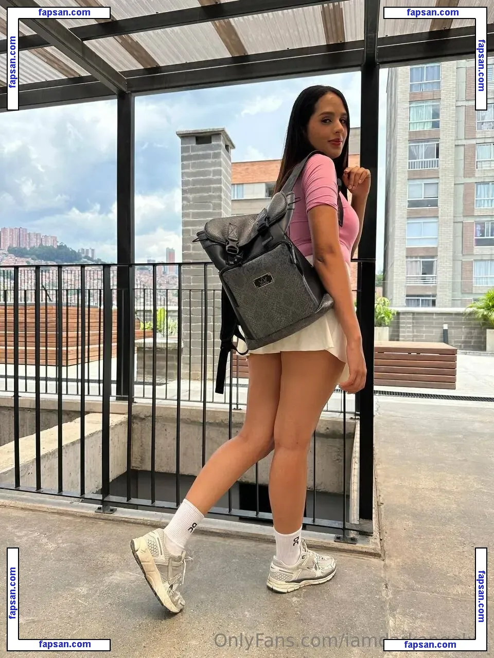 i_am_rosie nude photo #0015 from OnlyFans