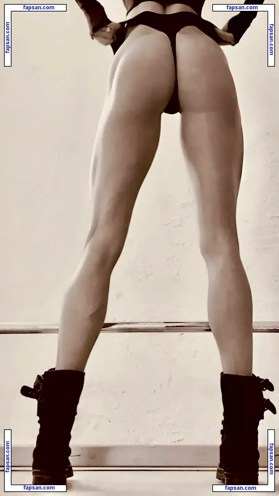 Ia Ostergren nude photo #0047 from OnlyFans