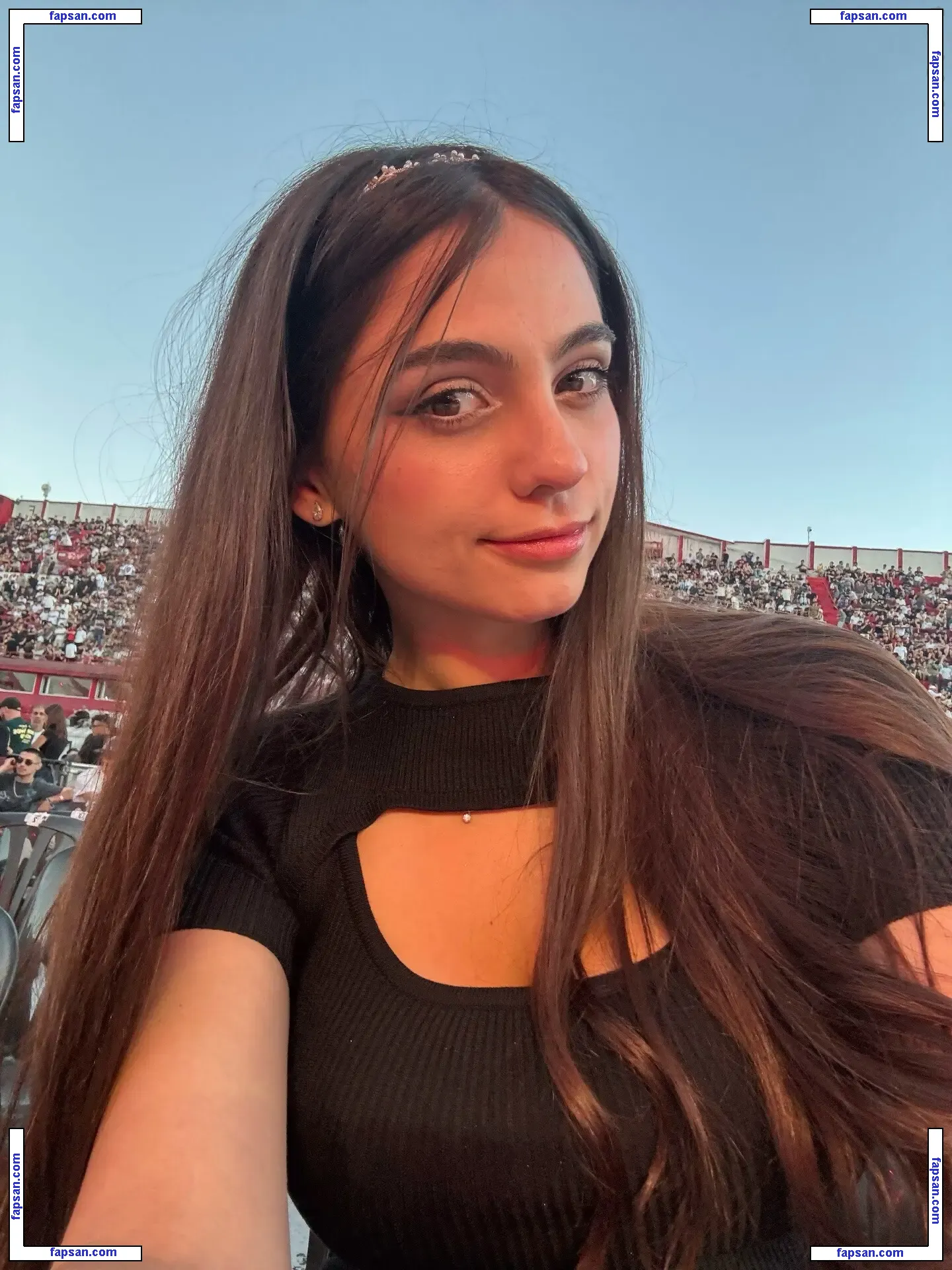 iaaras2 голая фото #0635 с Онлифанс