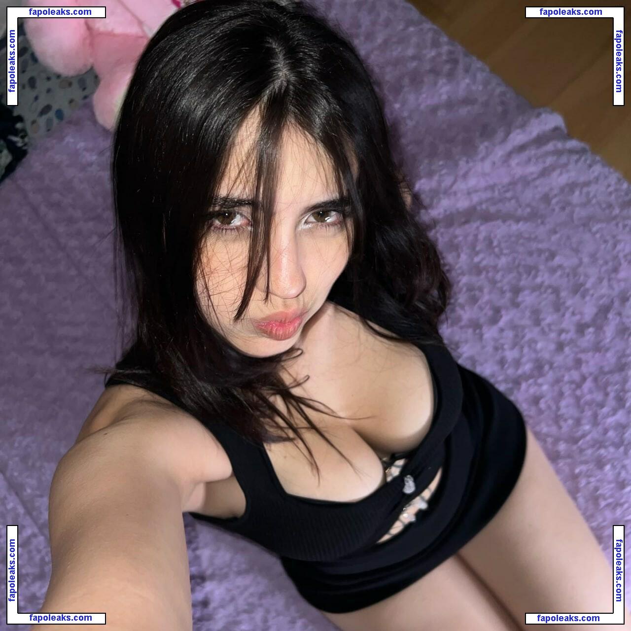 iaaras22 nude photo #0006 from OnlyFans
