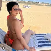 iam.oumnia голая #0004