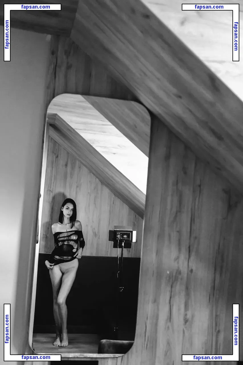 iambellahex nude photo #0005 from OnlyFans
