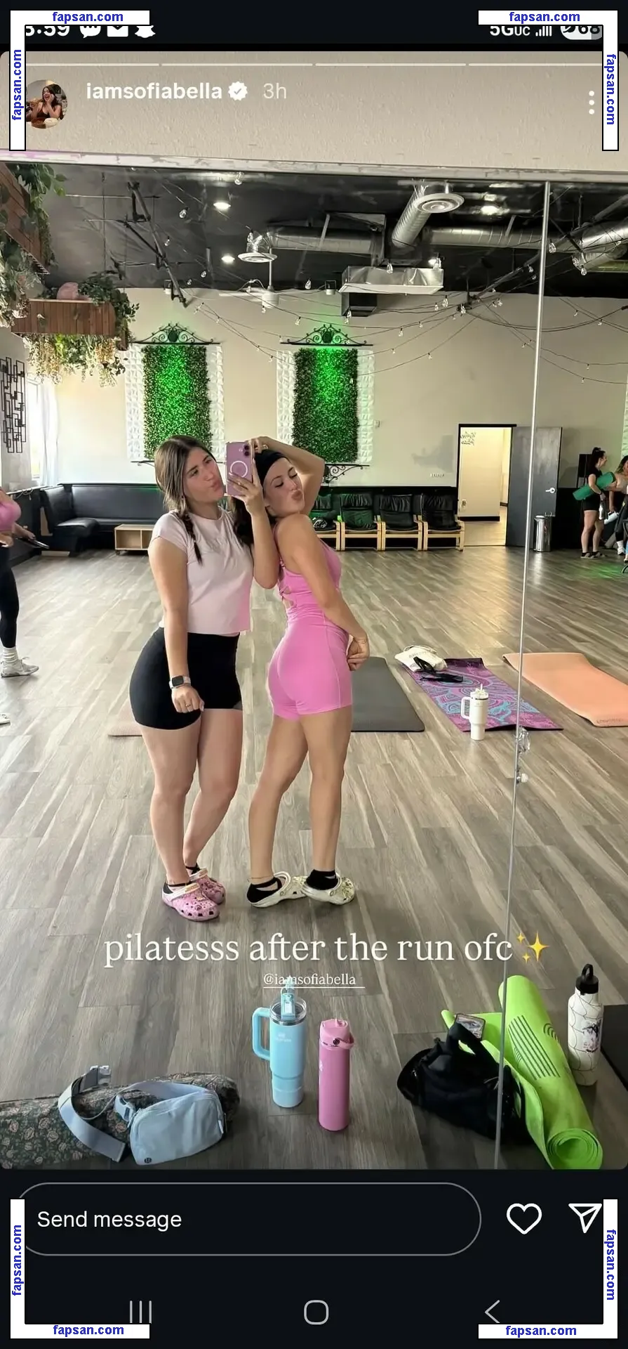 iamsofiabella голая фото #0017 с Онлифанс