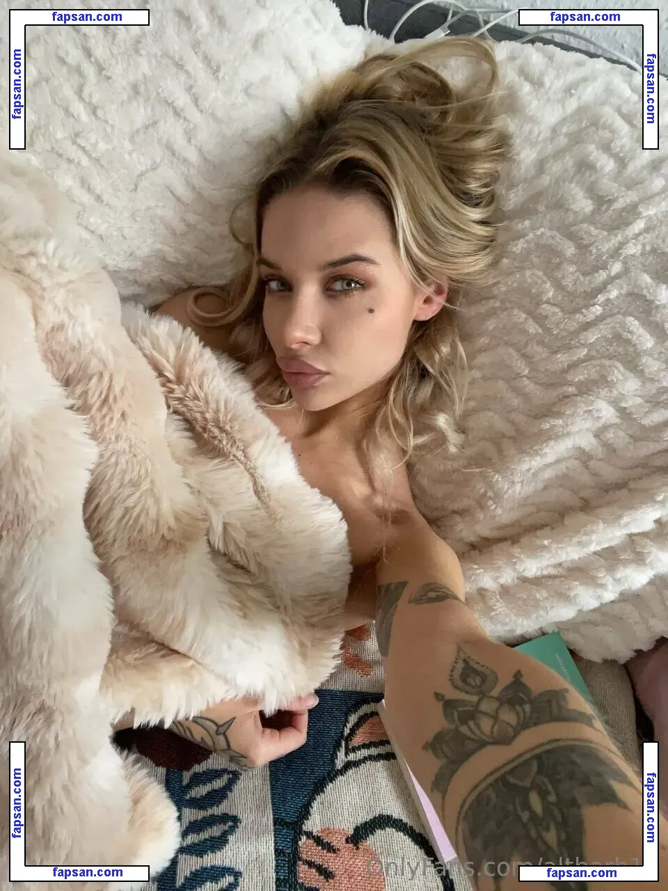 iamspiderbby nude photo #0021 from OnlyFans