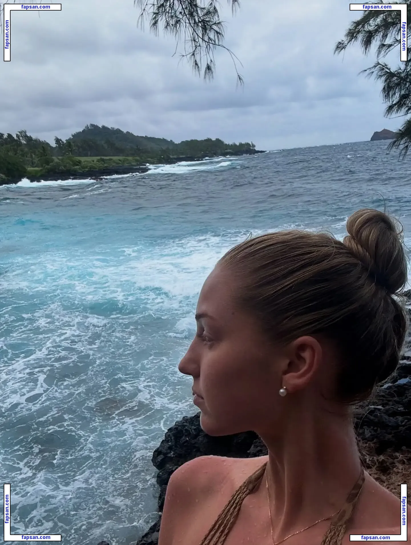 iamsydneythomas nude photo #0060 from OnlyFans