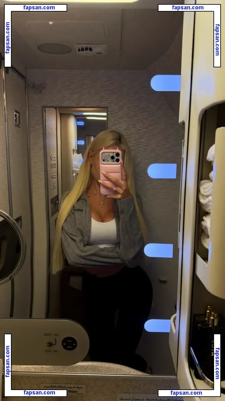 iamvikaap.m голая фото #0006 с Онлифанс