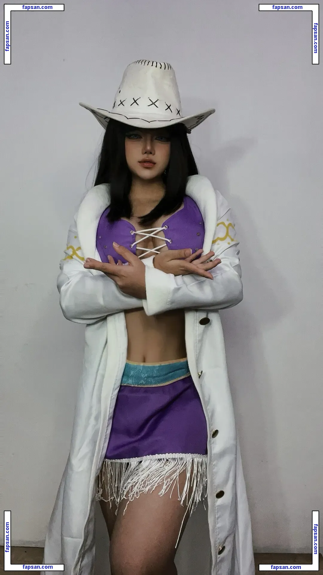 Iamyourwaiffuu nude photo #0017 from OnlyFans