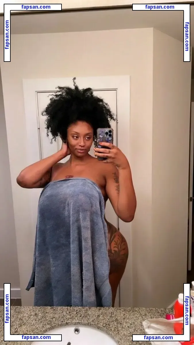 Ifeoma Sophia nude photo #0004 from OnlyFans