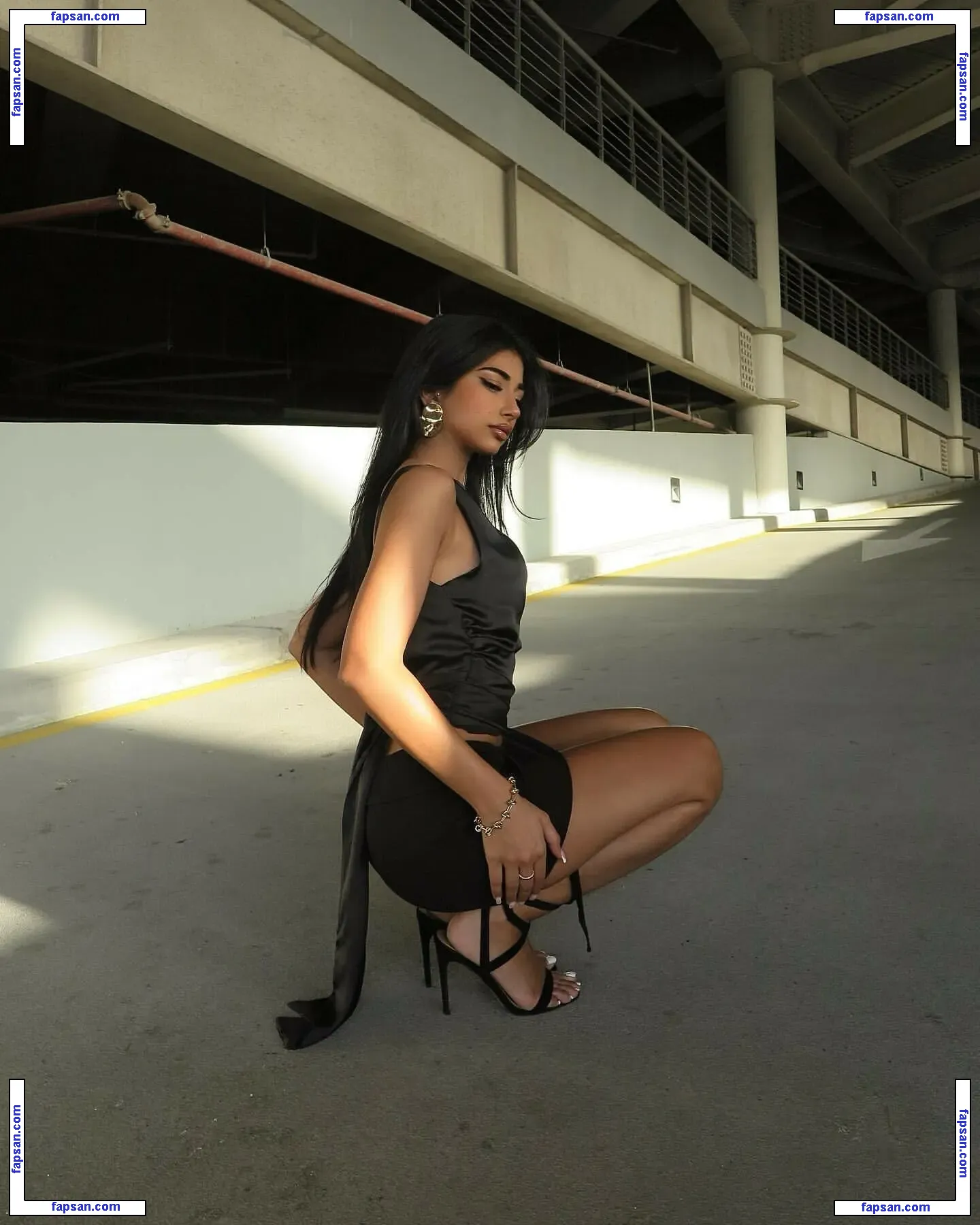 Iffat Marash nude photo #0031 from OnlyFans