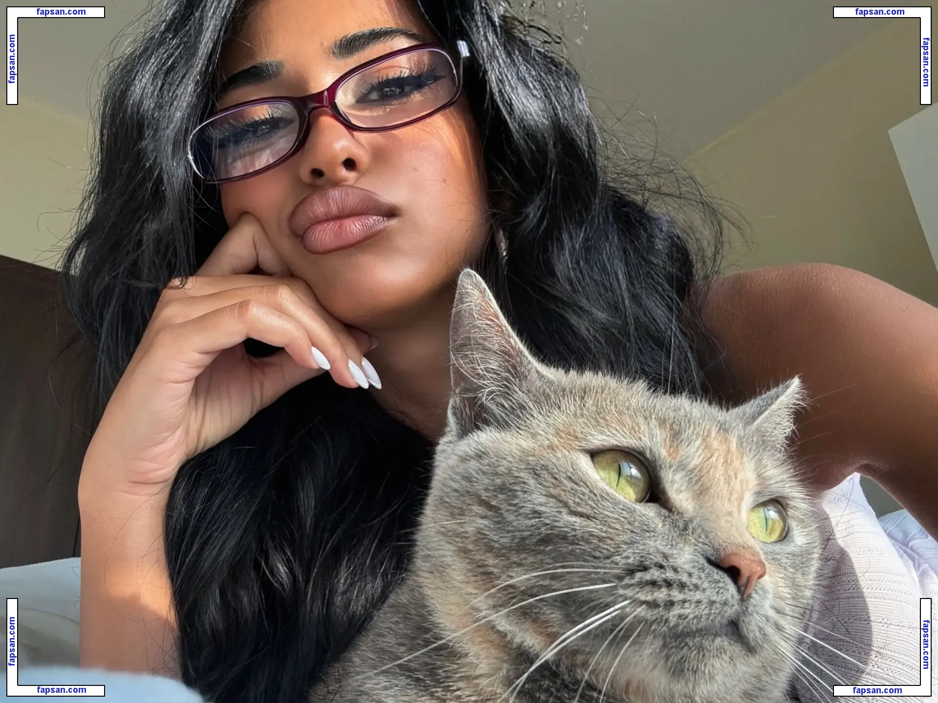 Iffat Marash голая фото #0063 с Онлифанс