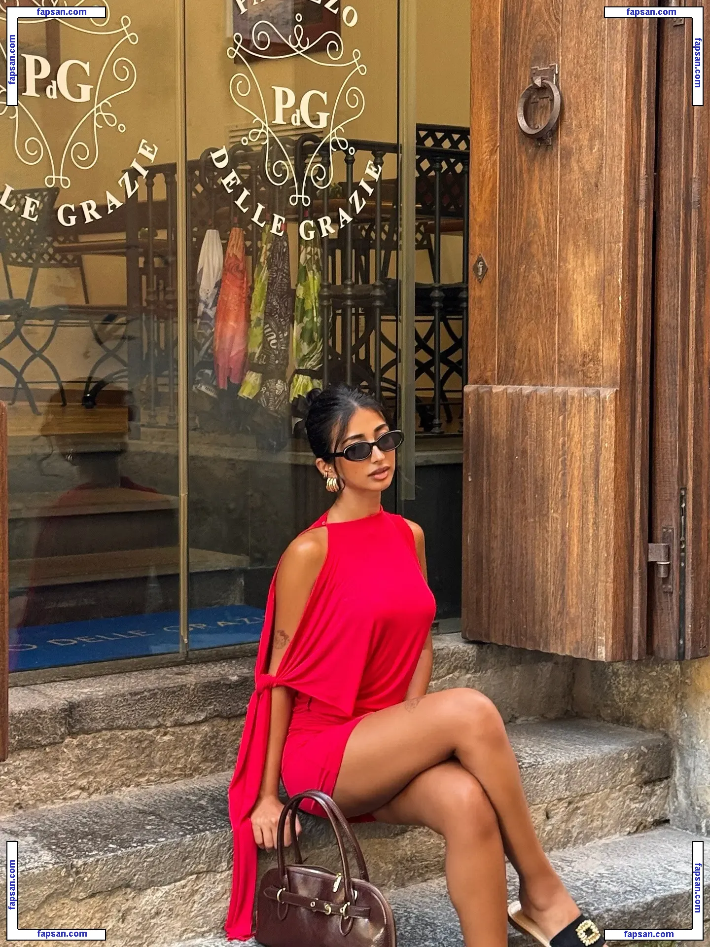 Iffat Marash голая фото #0066 с Онлифанс